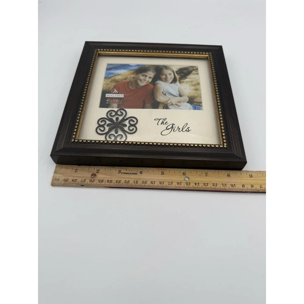 The Girls Picture Frame 4in‎ X 6in Matted  Memories